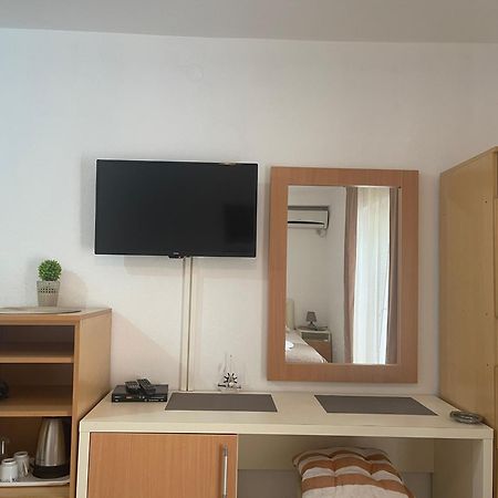 Guest House Jasna Budva Exterior foto