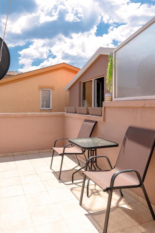 Guest House Jasna Budva Exterior foto