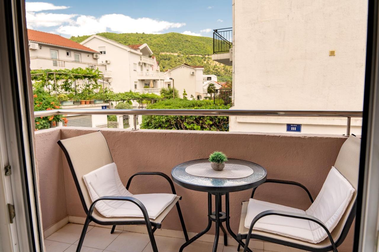 Guest House Jasna Budva Exterior foto